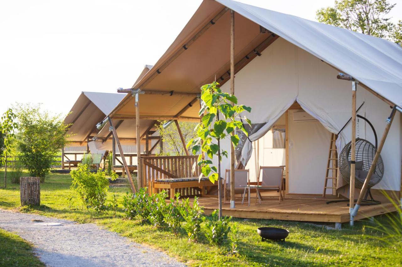 Glamping Kolpa Resort Gradac Exterior photo